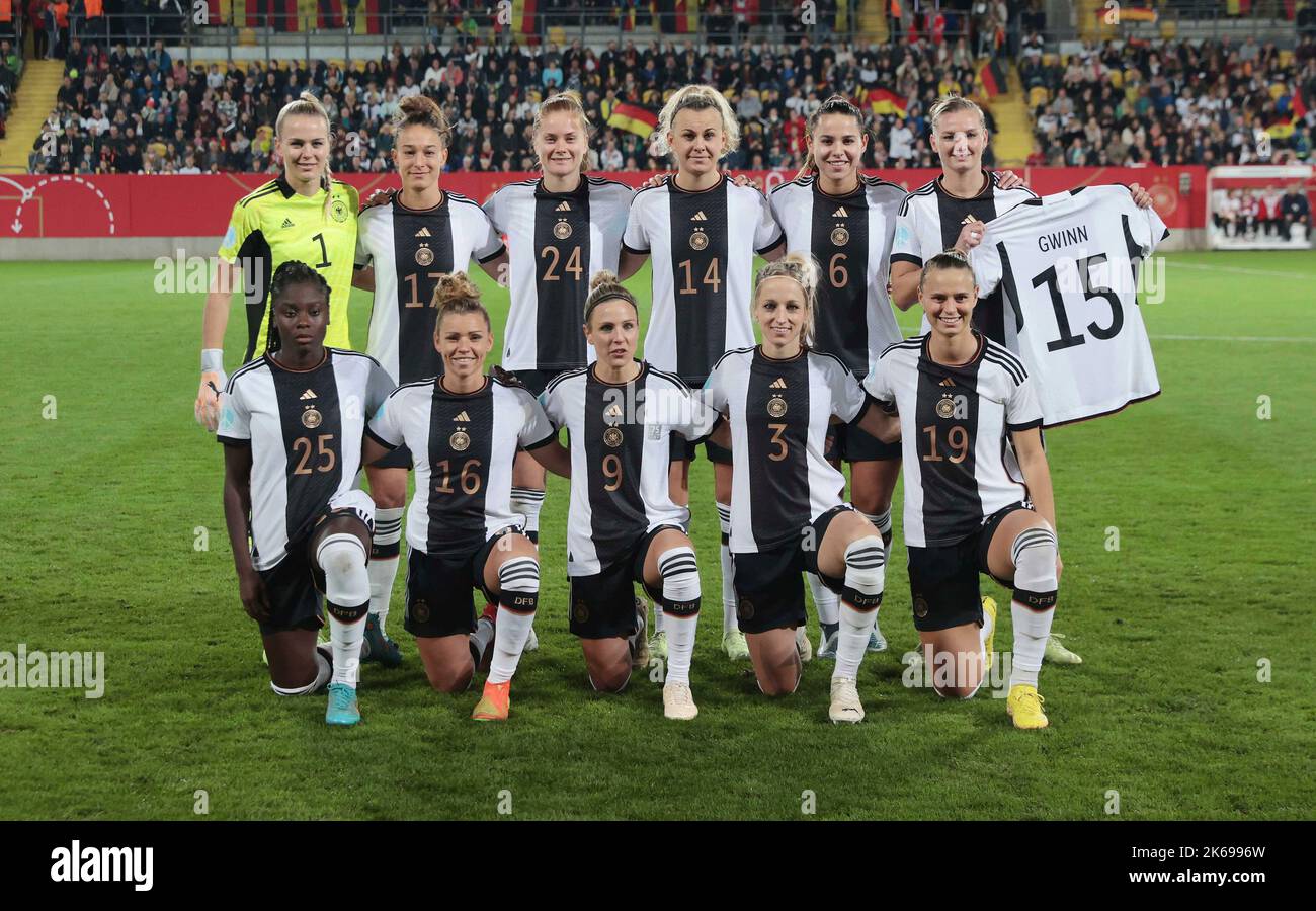Women landerspiel national team hi-res stock photography and images - Alamy