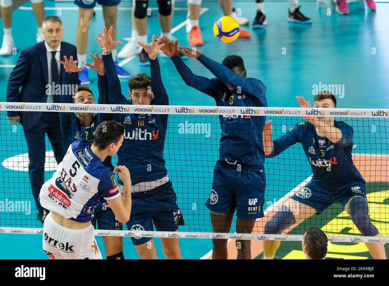 Verona, Italy. 8th October 2022. Italian Superlega Volleyball