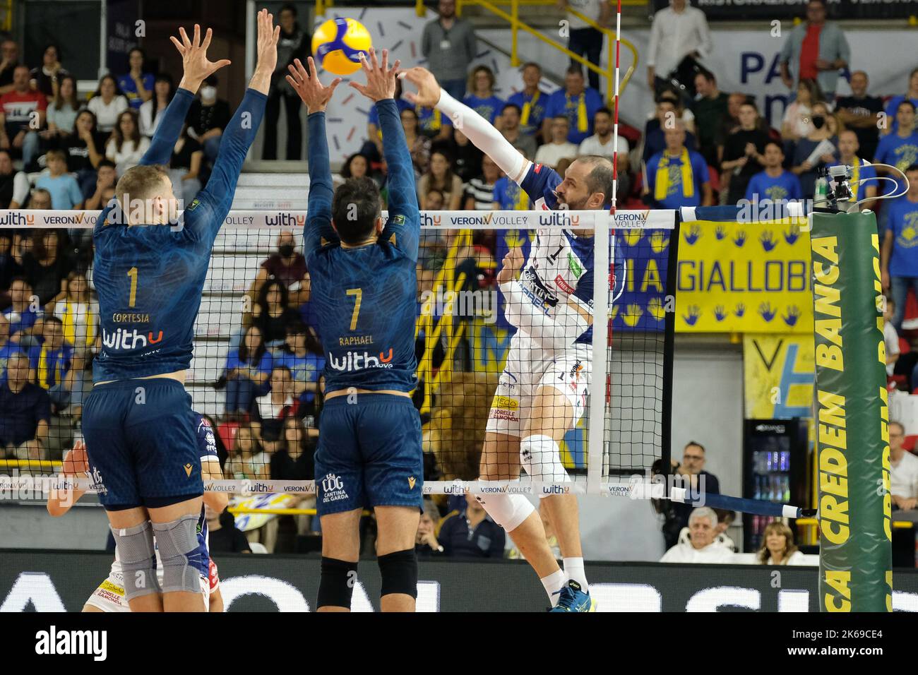 Verona, Italy. 8th October 2022. Italian Superlega Volleyball