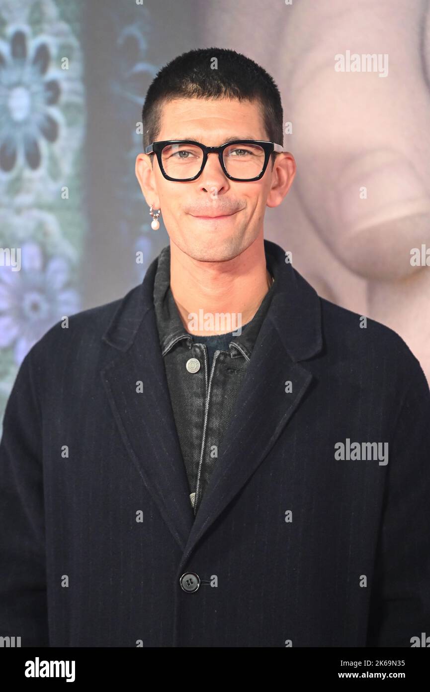 Dede gardner ben whishaw hi-res stock photography and images - Alamy