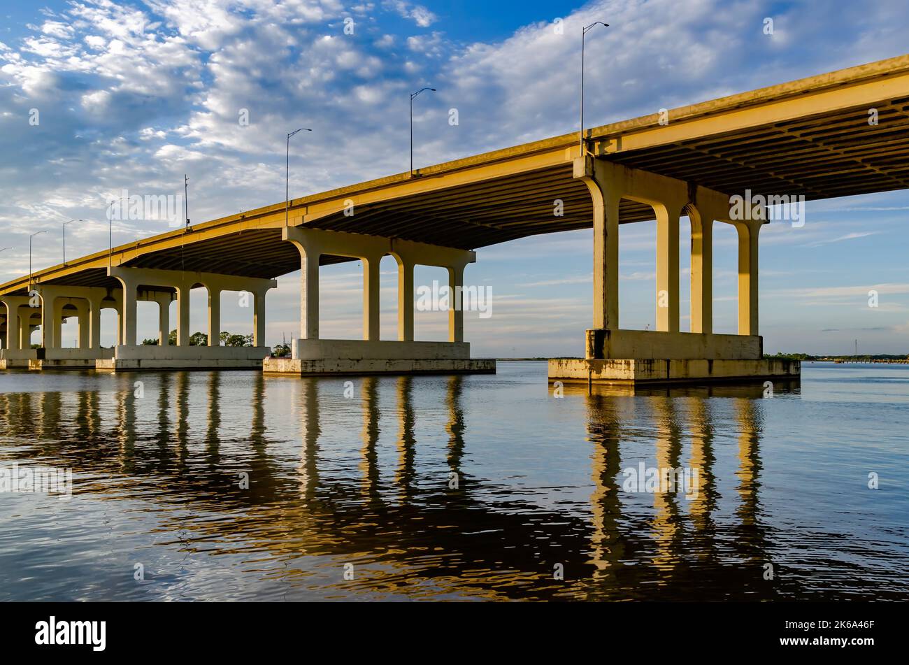 Pascagoula river bridge hires stock photography and images Alamy