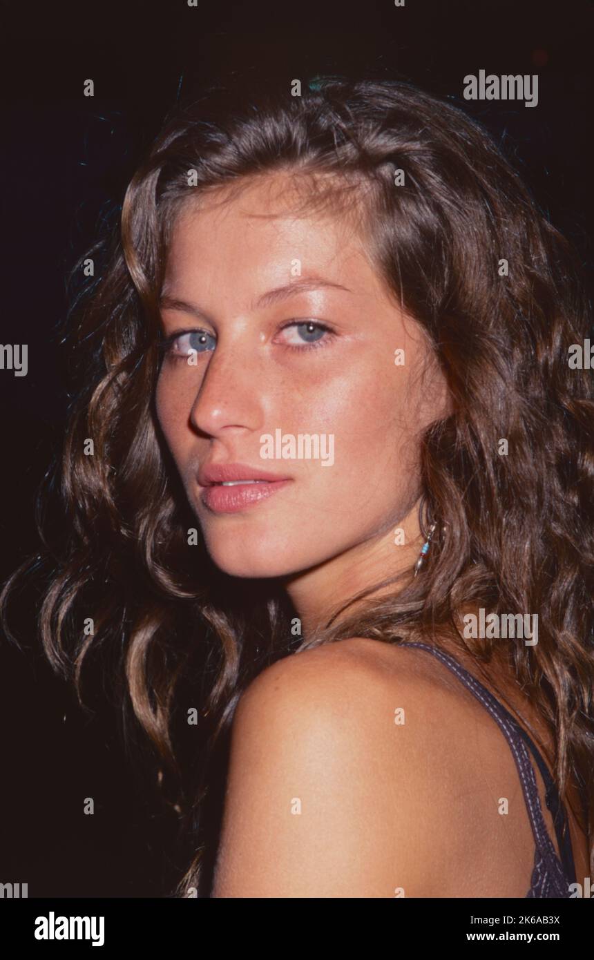 その他 Arena december 2000 Gisel JORIS POGGIOLI - Design