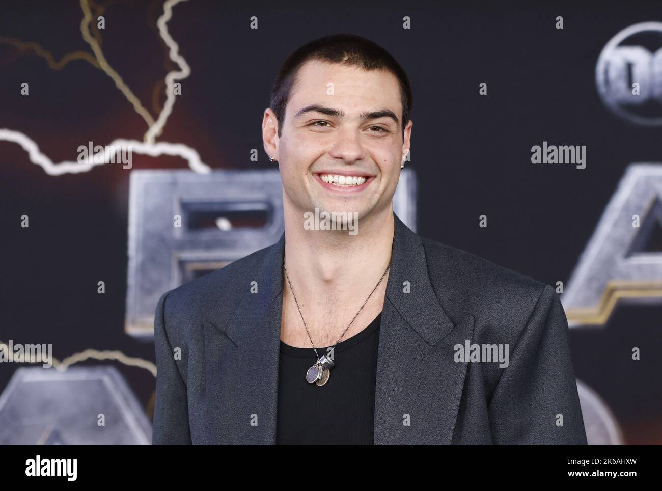 Noah Centineo Is The New John Rambo? You'Ll Be Amazed! - 0ebm39c