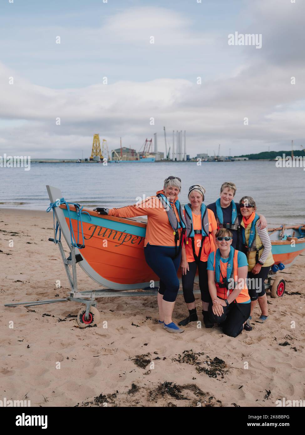 Team photo of the all female Juniper St Ayles skiff crew based in Cromarty, Ross & Cromarty, Scotland UK - scottish women coastal rowing club Stock Photo