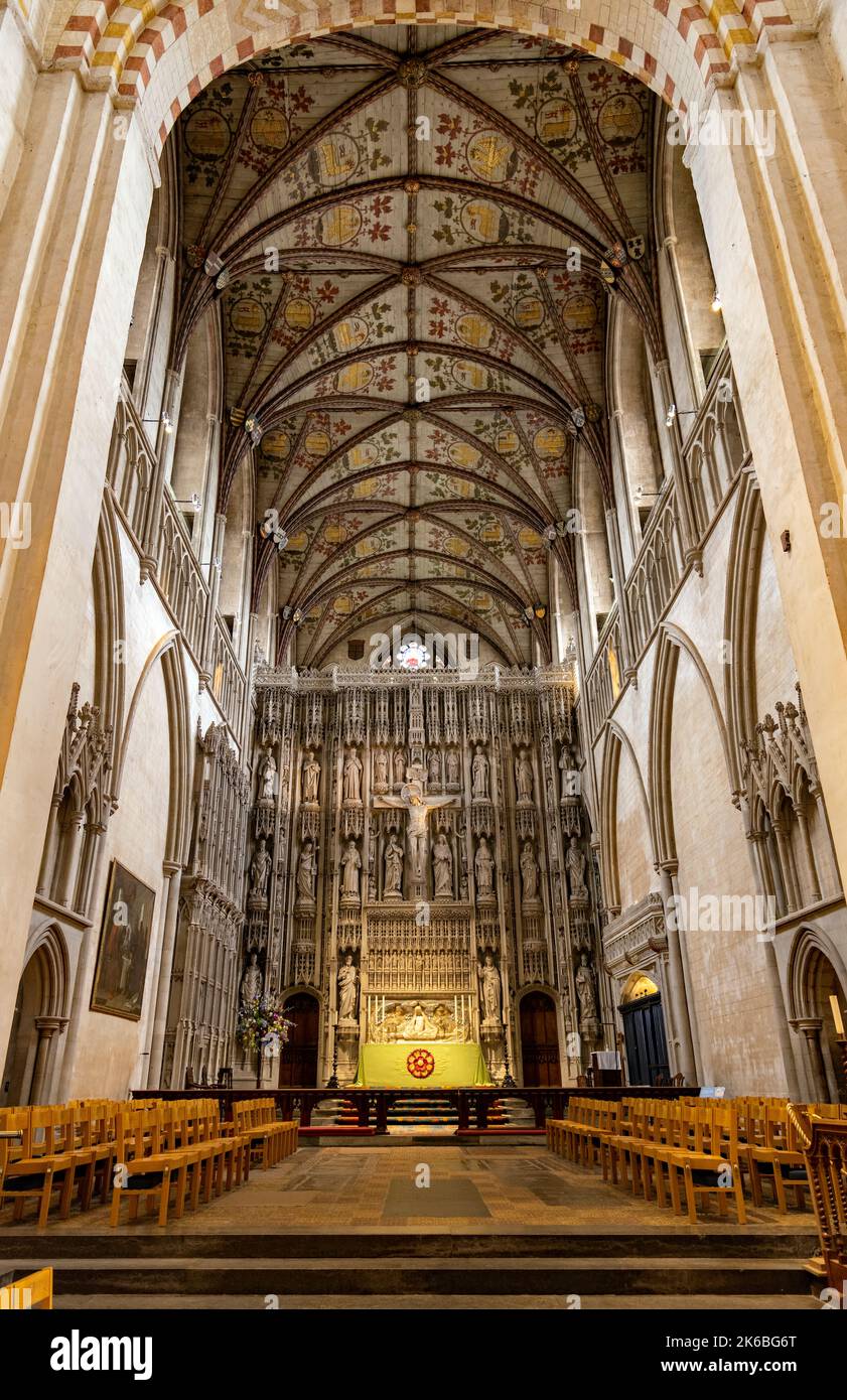 The Nave of St Albans Cathedral with its 15th century medieval altar screen, St.Albans, Hertfordshire, England, United Kingdom. Stock Photo