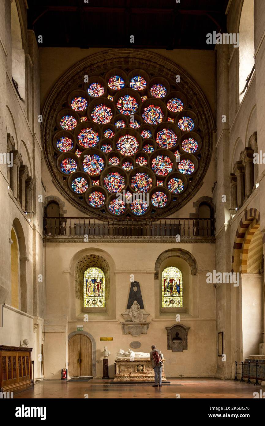 North transept Rose Window, Cathedral and Abbey Church of Saint Alban, St Albans, Hertfordshire, England, United Kingdom. Stock Photo