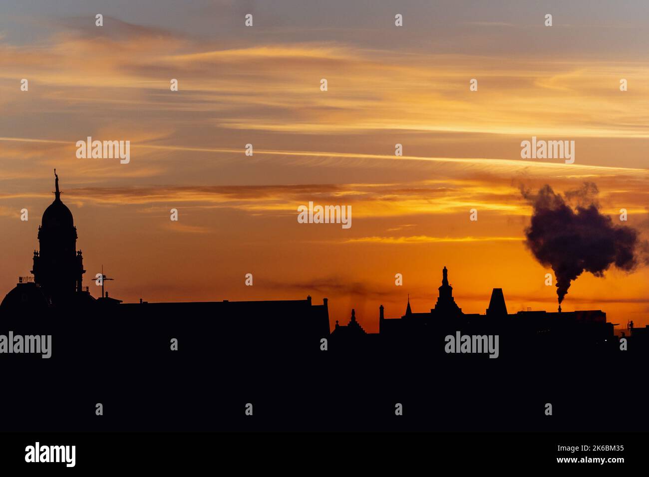 Glasgow Skyline - Sunrise in Autumn Stock Photo