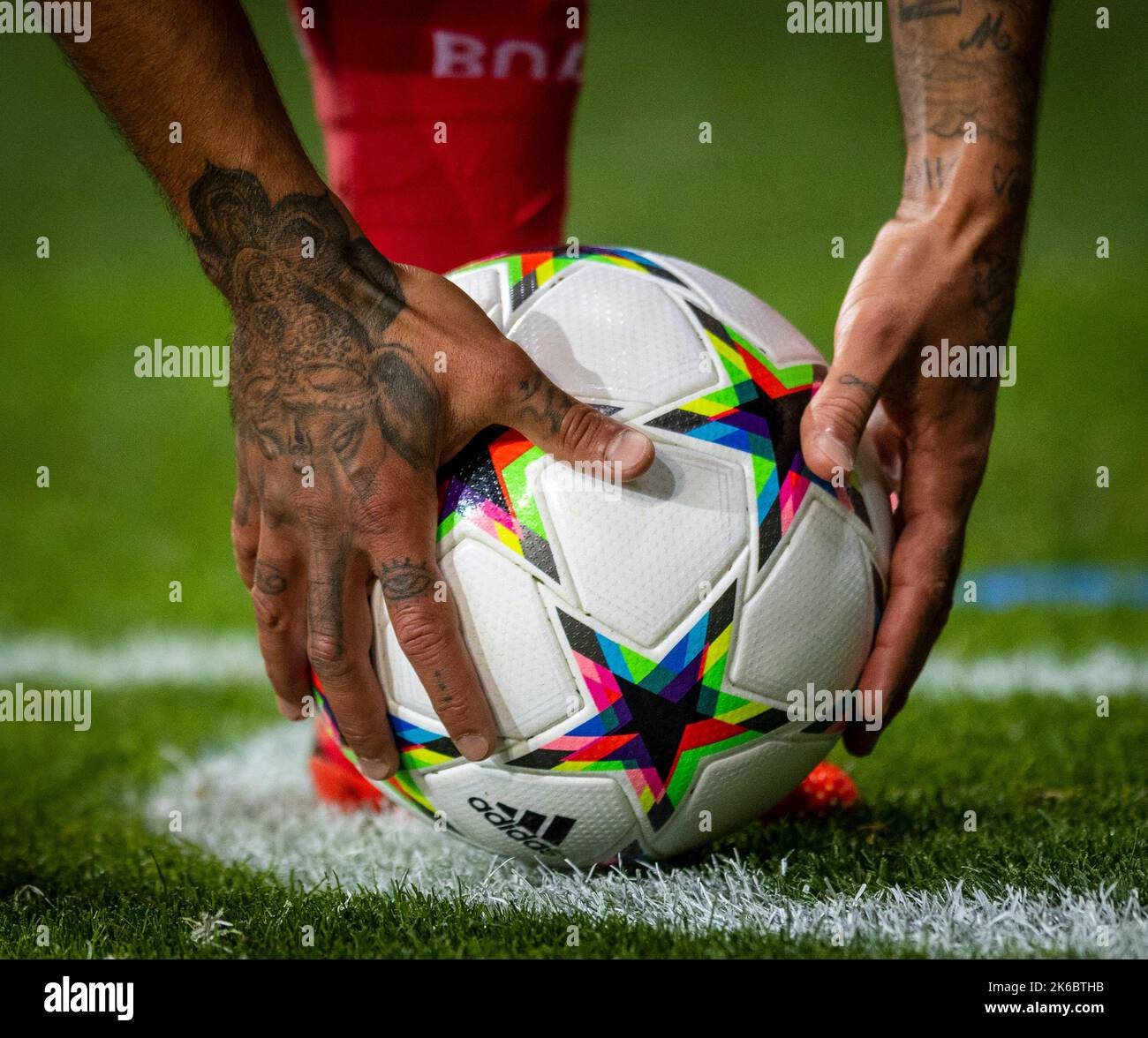 Adidas football advertising hi-res stock photography and images - Alamy