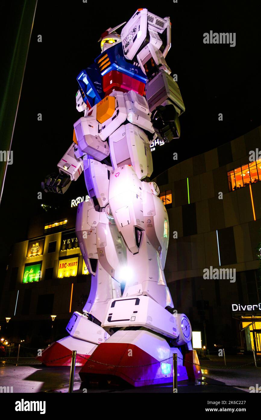 View At Night Of Giant Replica Statue Of RX 78 2 Gundam A Character In view-at-night-of-giant-replica-statue-of-rx-78-2-gundam-a-character-in