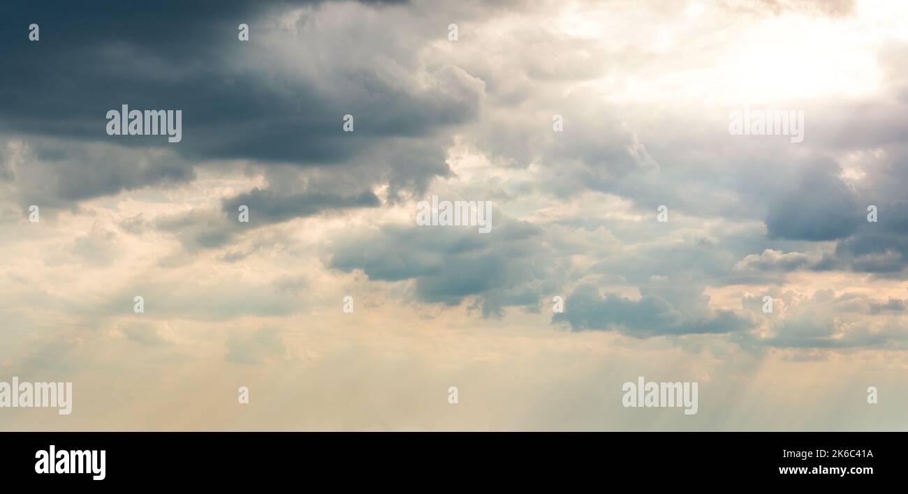 Stormy clouds in the sky hi-res stock photography and images - Alamy