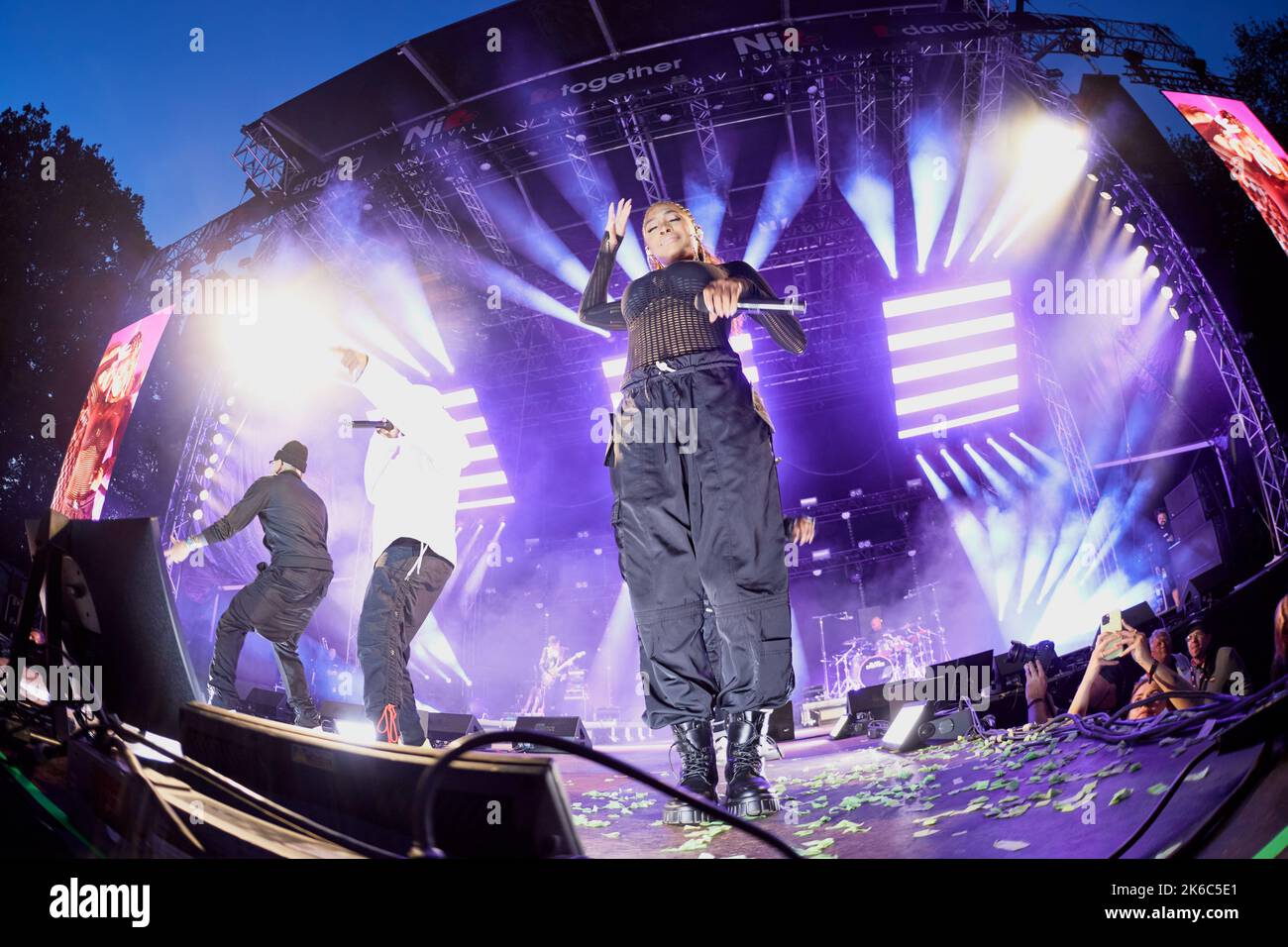 black eyed peas during show at nibe Stock Photo