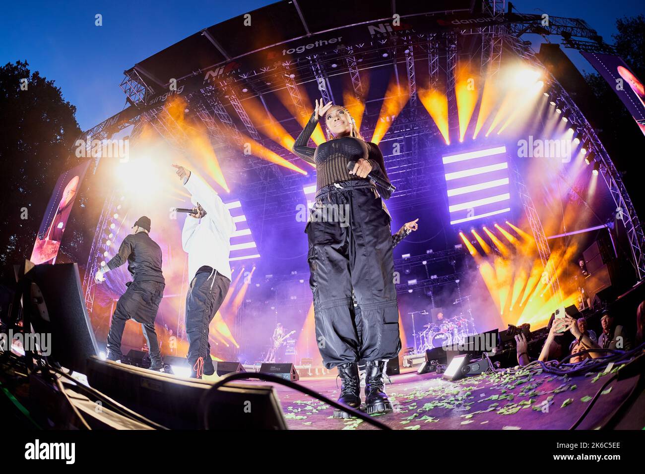 black eyed peas during show at nibe Stock Photo