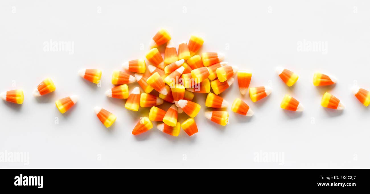 Pile of candy corn hi-res stock photography and images - Alamy