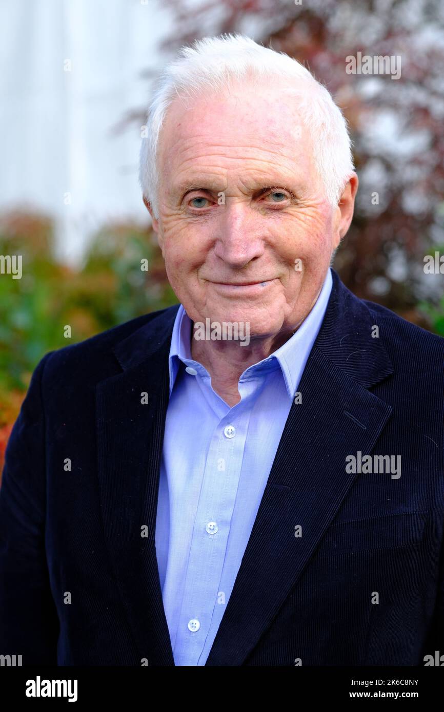 David dimbleby hi-res stock photography and images - Alamy