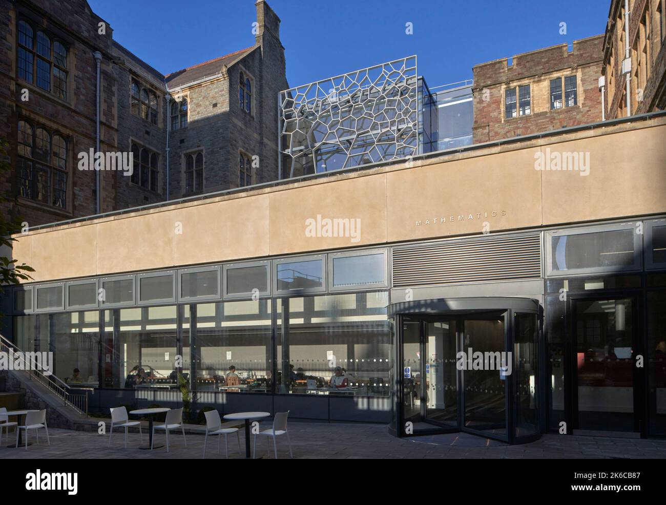 Lower courtyard. University of Bristol Fry Building, Bristol, United