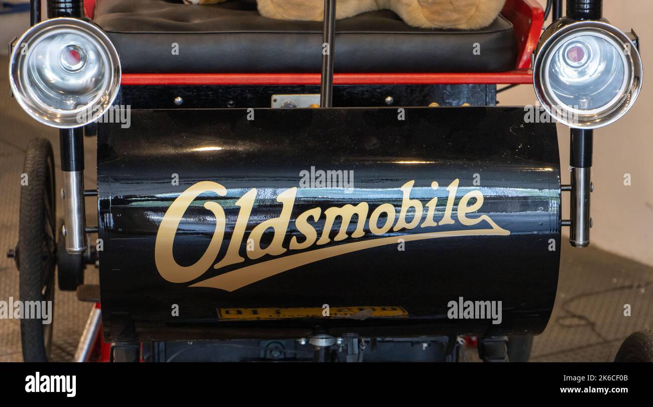 Front view of old car Oldsmobile Stock Photo