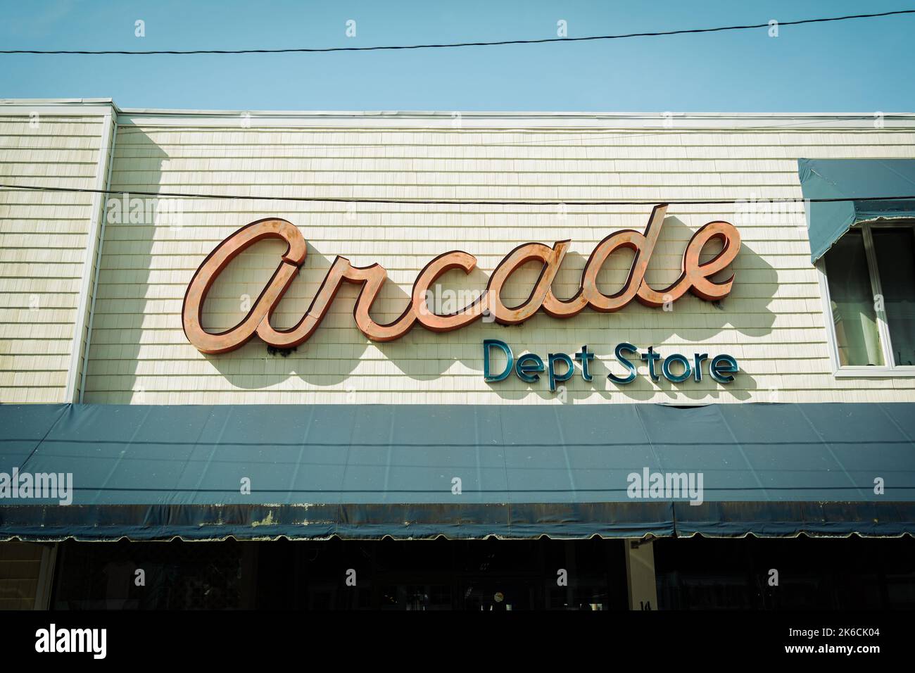 Vintage Arcade Department Store sign, Greenport, New York Stock Photo
