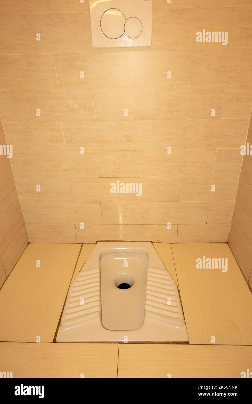 Squat toilet hires stock photography and images Alamy