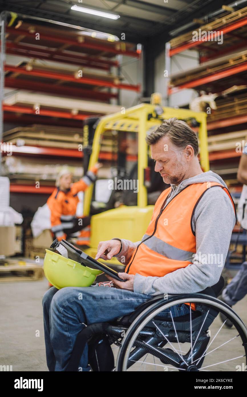 Male in wheelchair using hi-res stock photography and images - Alamy