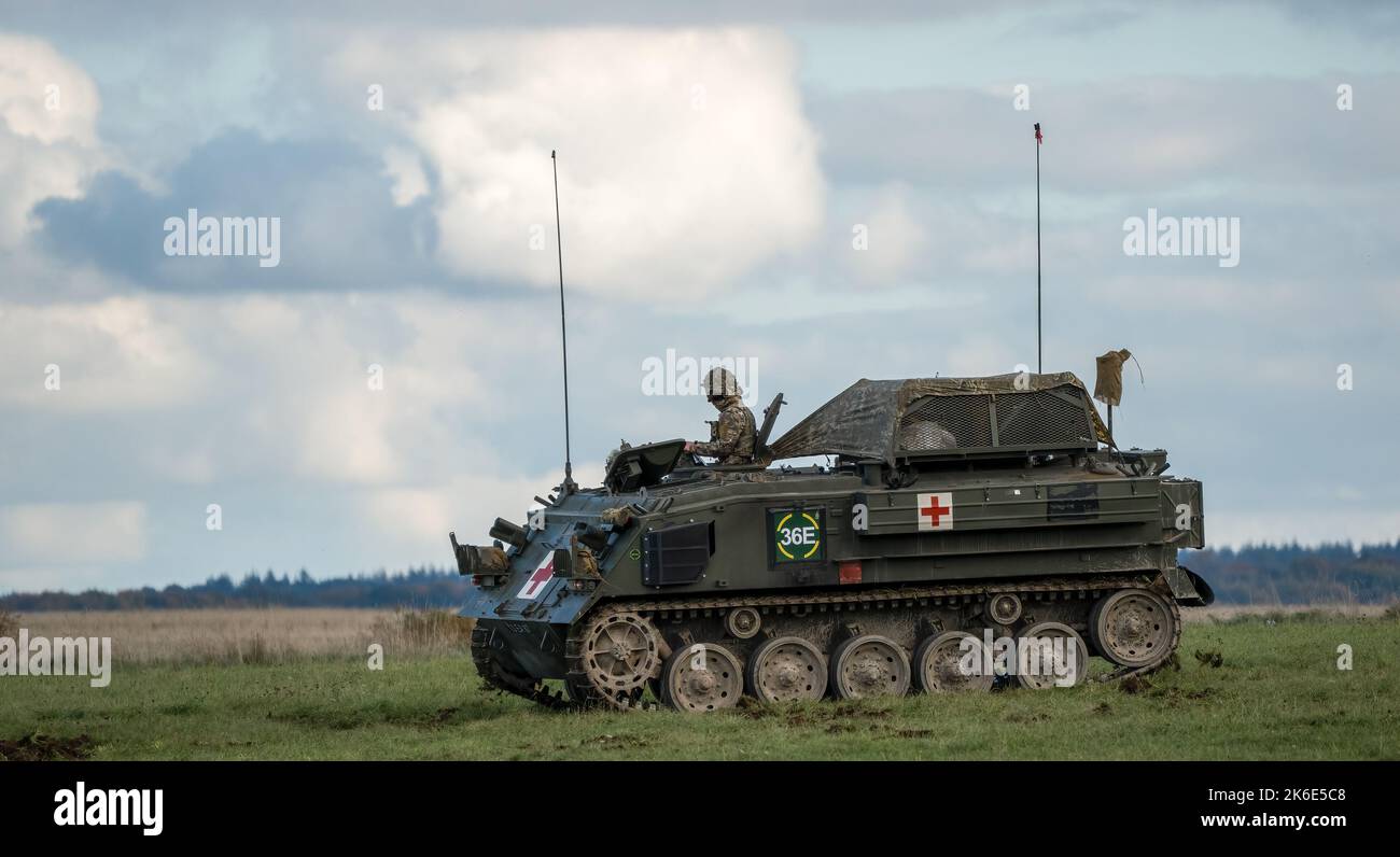Fv432 British army FV432 Bulldog medical ambulance armoured personnel carrier ...