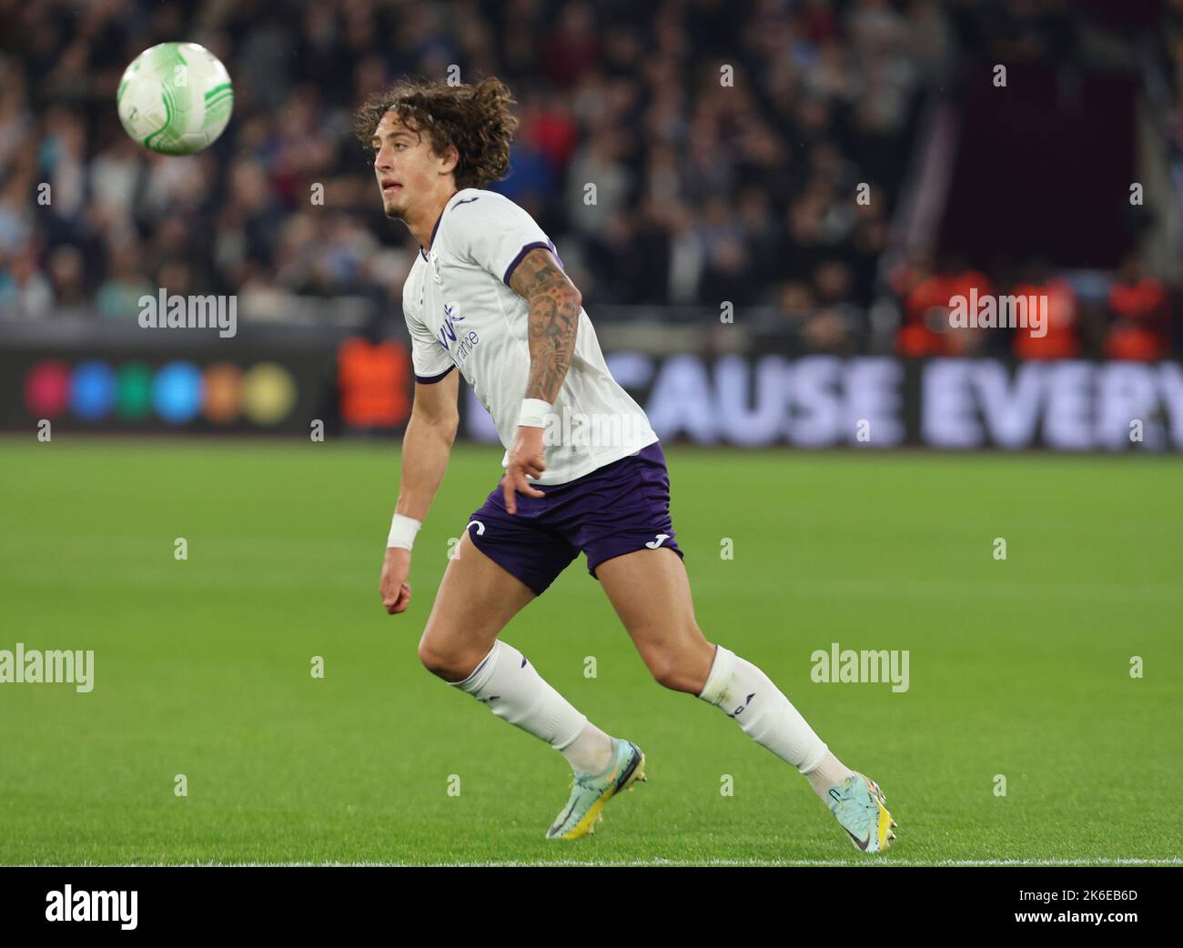 Majeed Ashimeru of RSC Anderlecht Controls the ball during the UEFA News  Photo - Getty Images