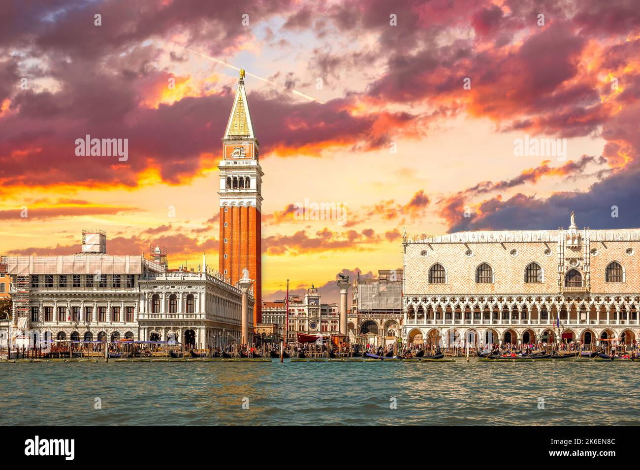 Historical venice hi-res stock photography and images - Alamy