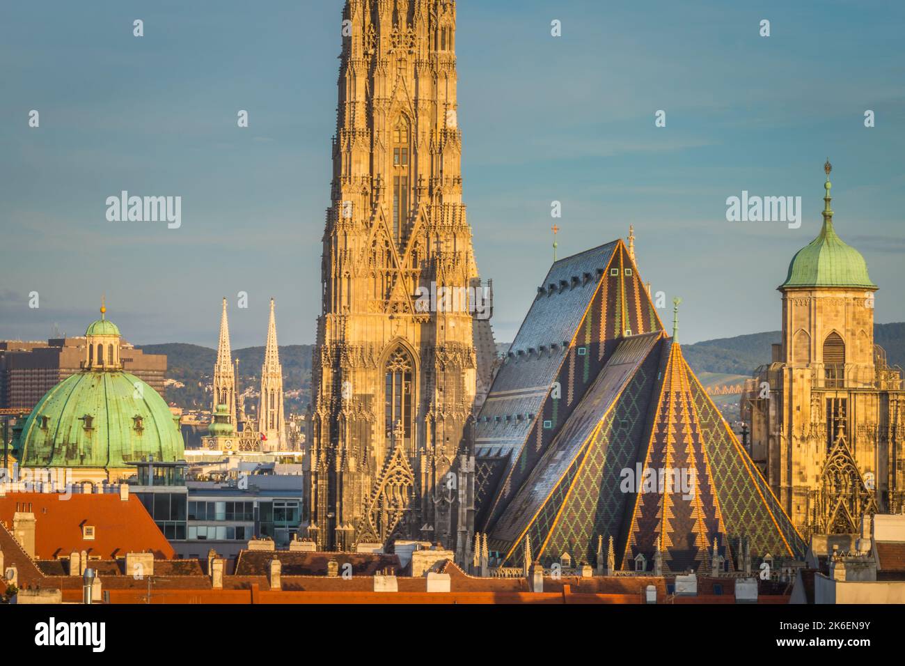 St. Stephen's Cathedral and Vienna old town cityscape at sunrise, Austria Stock Photo