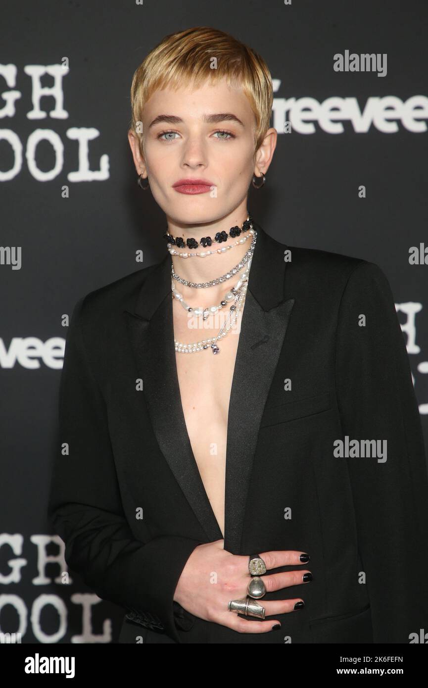 13 October 2022 - Los Angeles, California - Esther McGregor.. Amazon Freevee Hosts 90's Dance ...