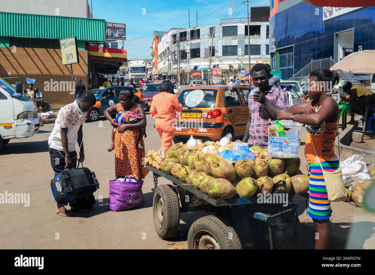 Kumasi, Ghana - April 04, 2022: Busy Street near the Ghana Central Market in Kumasi Stock Photo