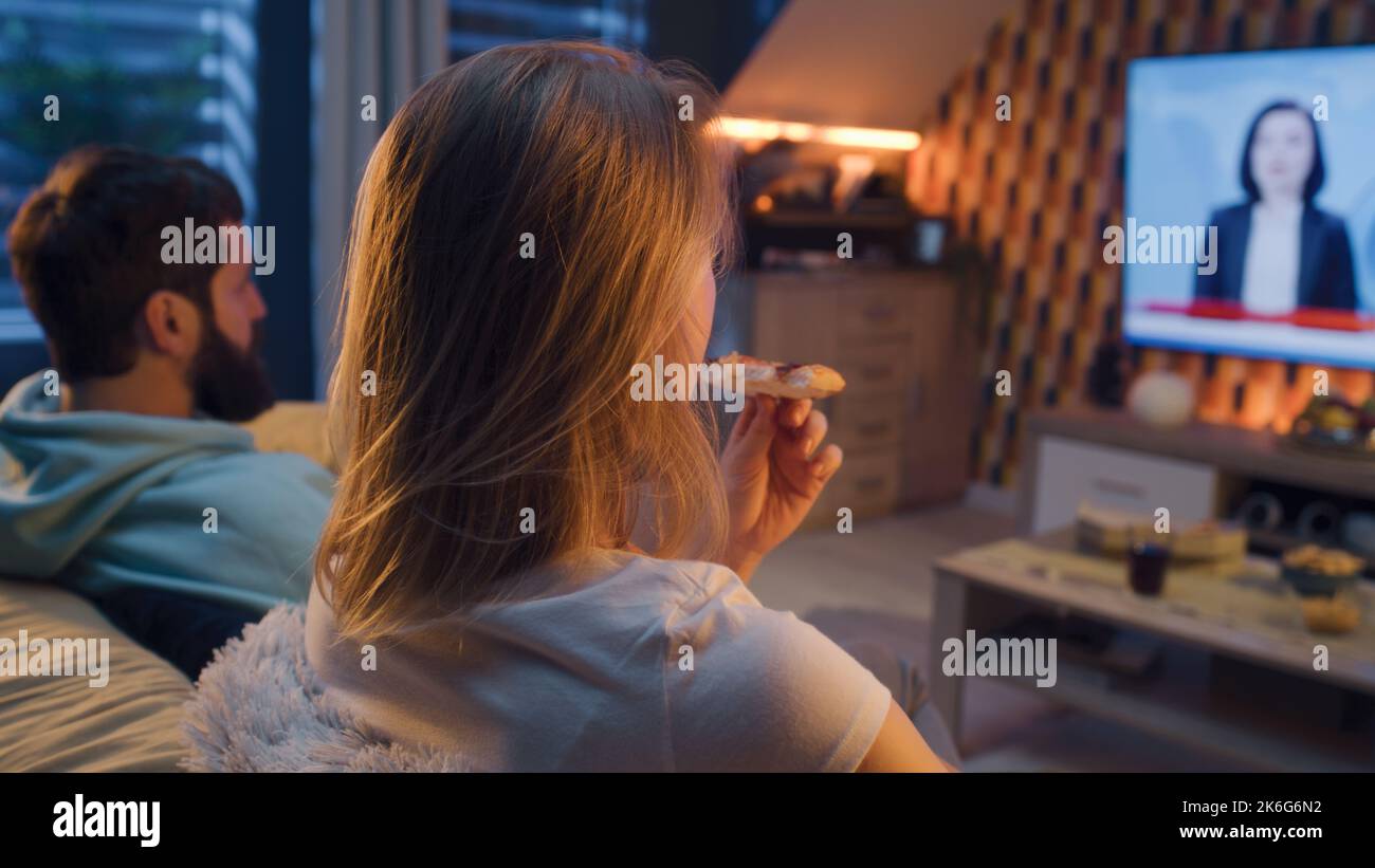 Presenter broadcasting tv content hi-res stock photography and images ...