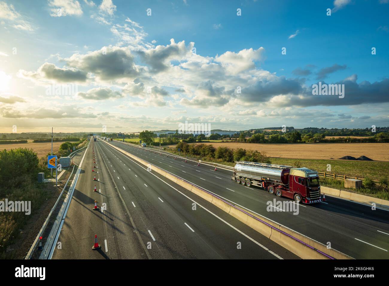 heavy traffic in blurry motion on UK motorway in England Stock Photo ...