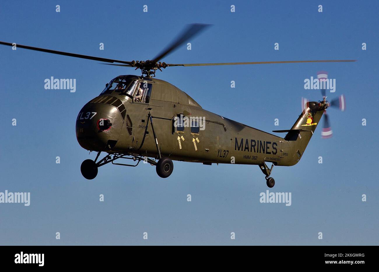 H 34 hi-res stock photography and images - Alamy