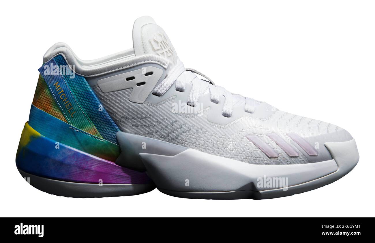 The D.O.N. Issue 4 is one of the lightest and most advanced adidas