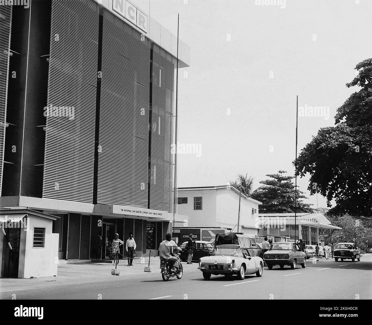 1991 building Black and White Stock Photos & Images - Alamy