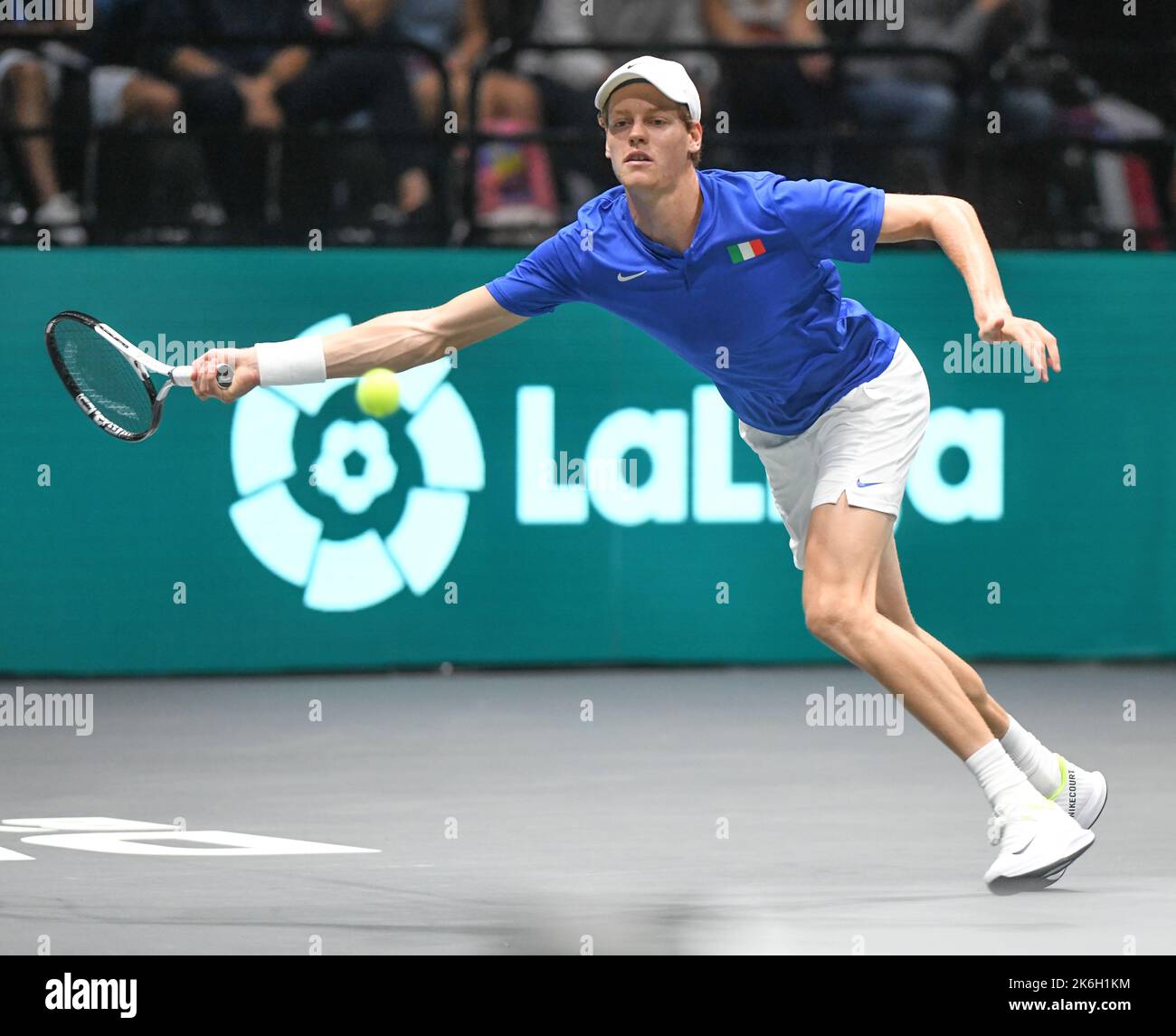 Jannick Sinner (Italy) against Sweden. Davis Cup Finals, Group A (Bologna) Stock Photo