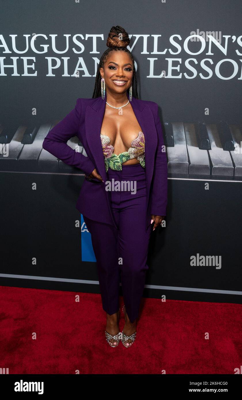 New York, United States. 13th Oct, 2022. Kandi Burruss attends opening night of revival of August Wilson's The Piano Lesson at Ethel Barrymore Theatre (Photo by Lev Radin/Pacific Press) Credit: Pacific Press Media Production Corp./Alamy Live News Stock Photo