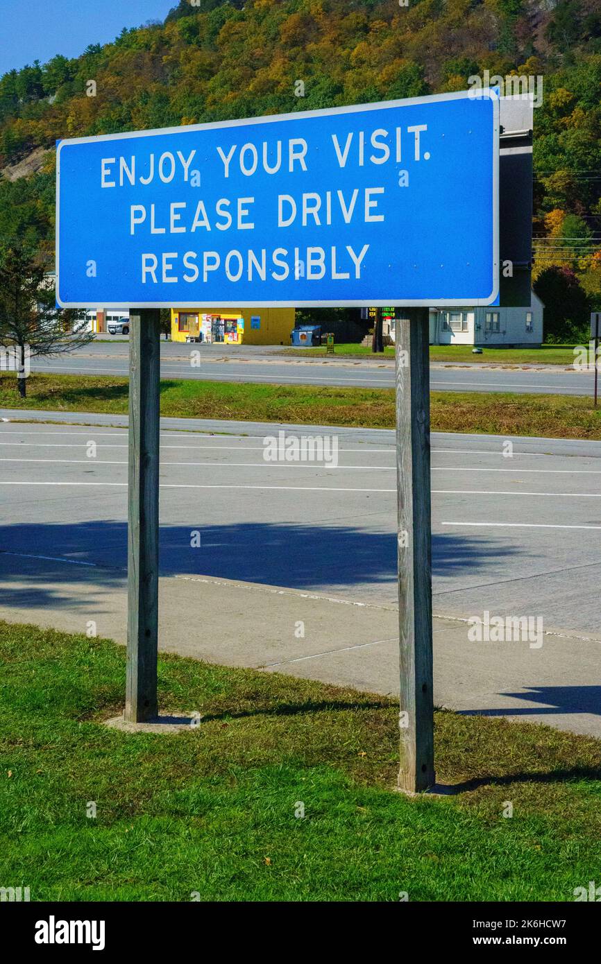 Matamoras, PA, USA – October 11, 2022: An Enjoy Your Visit – Please ...