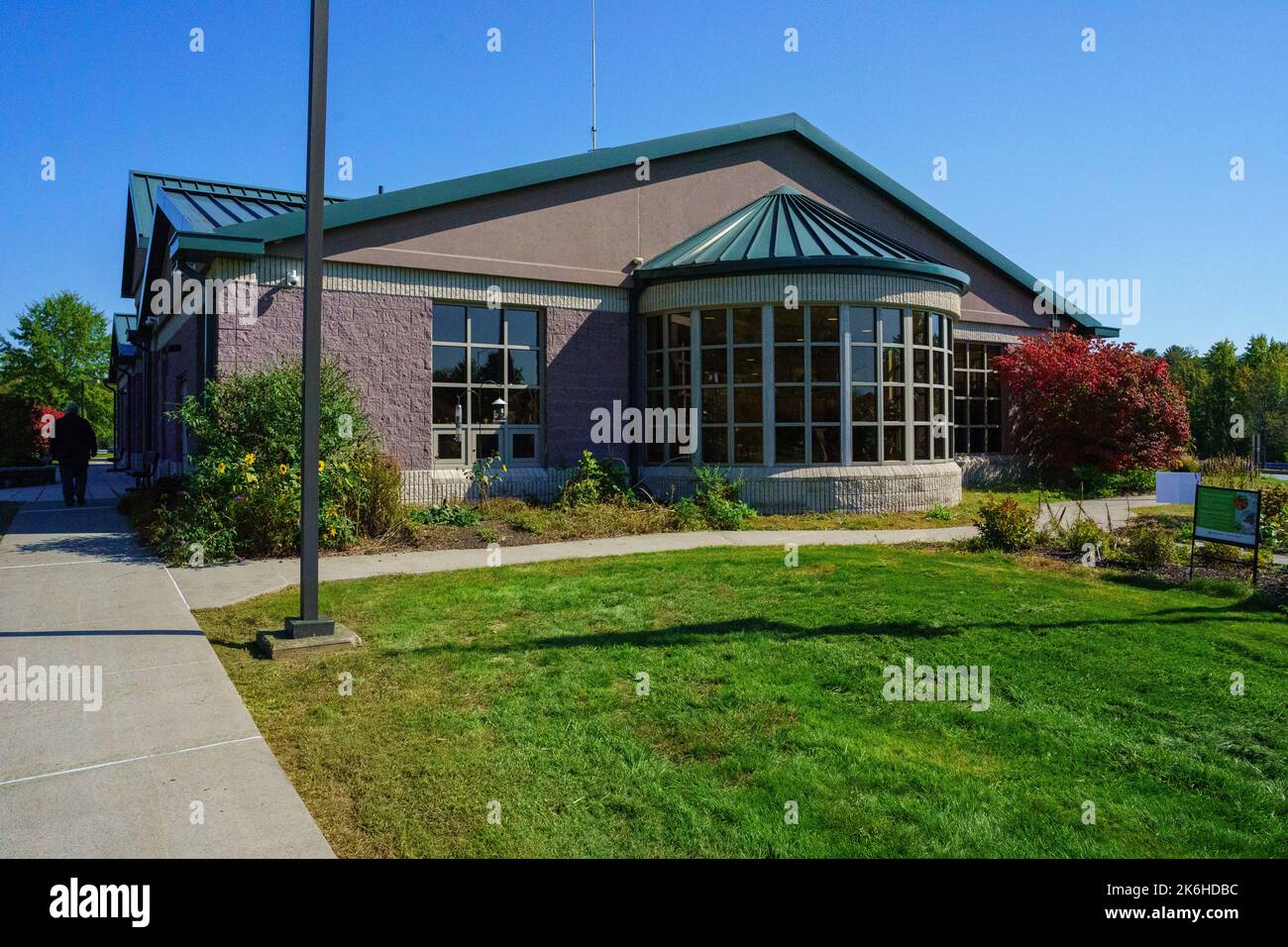 Matamoras, PA, USA October 11, 2022 The exterior of the Pennsylvania