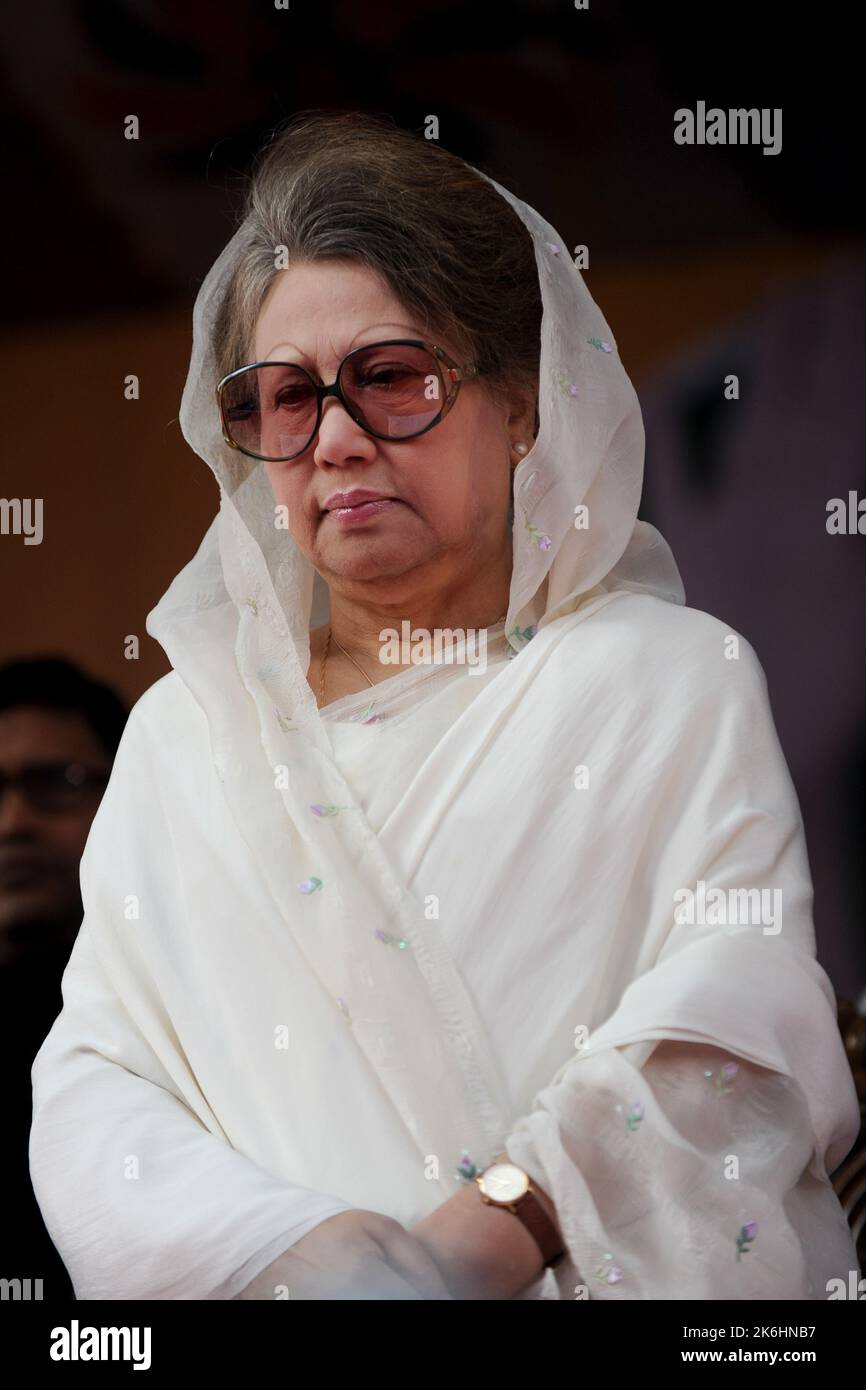 dhaka-bangladesh-november-28-2012-former-prime-minister-and-bnp