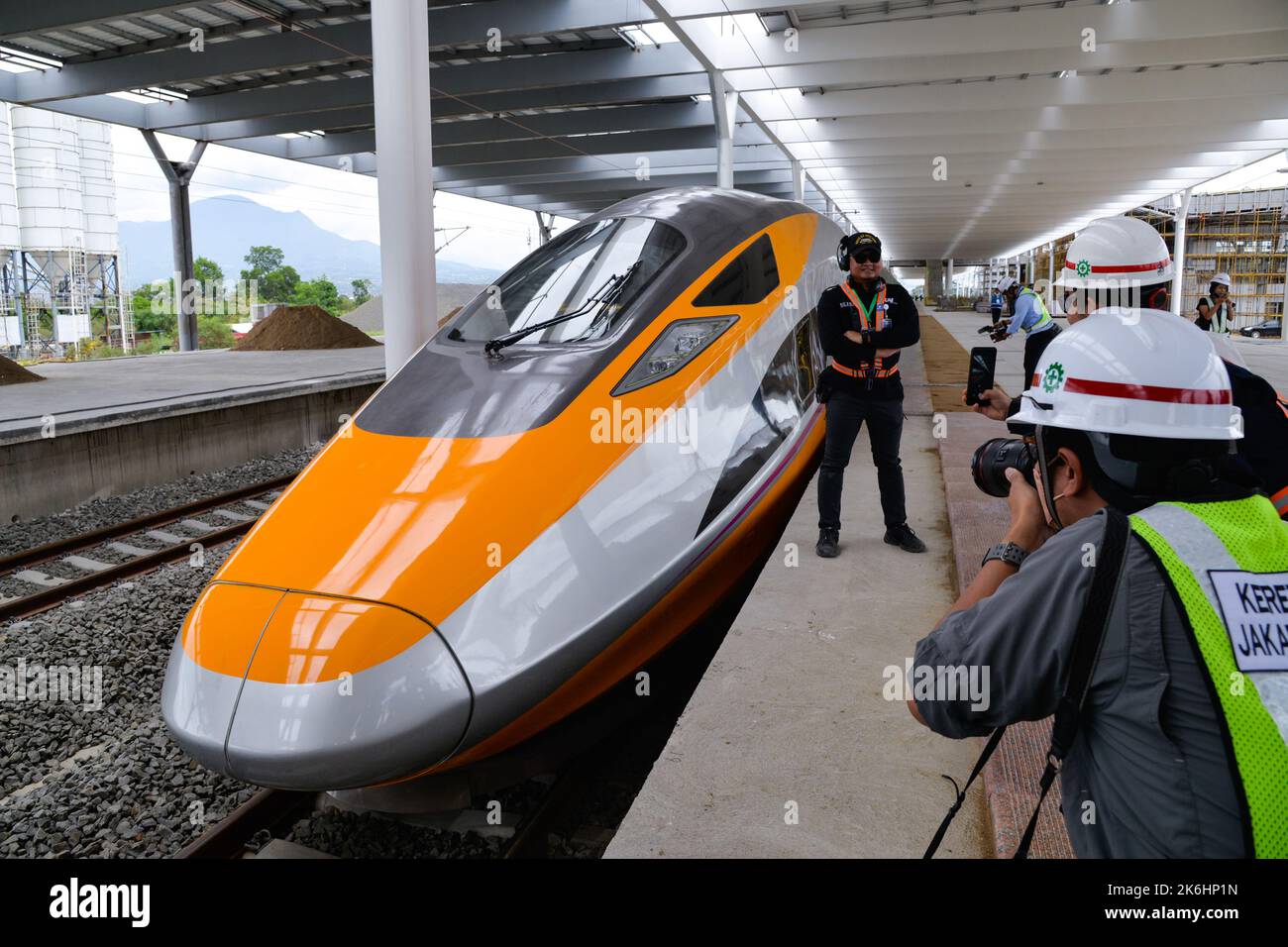Bandung railway station hi-res stock photography and images - Alamy