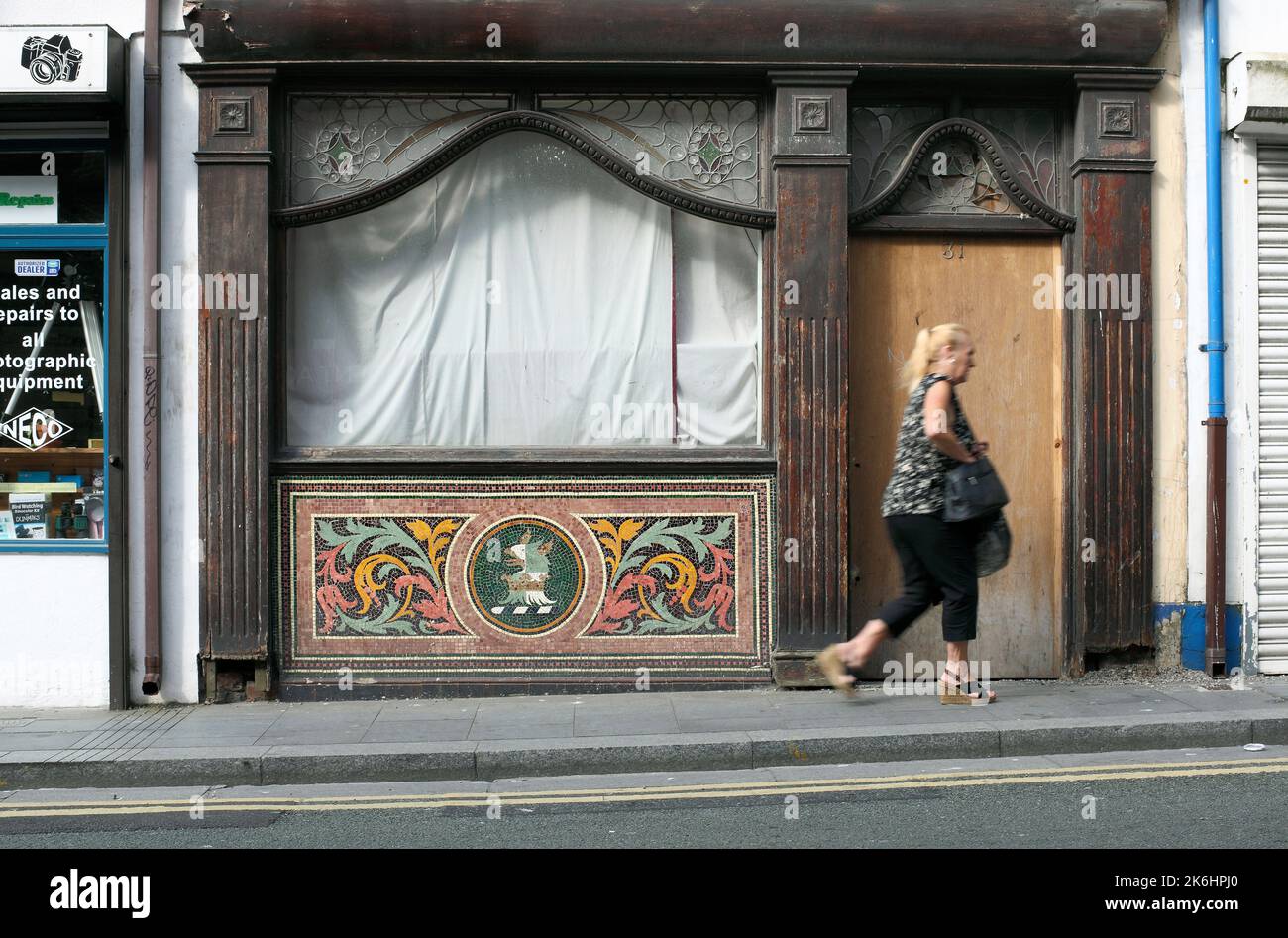 Shop front with vaguely art nouveau details, Cheapside, Liverpool. Stock Photo