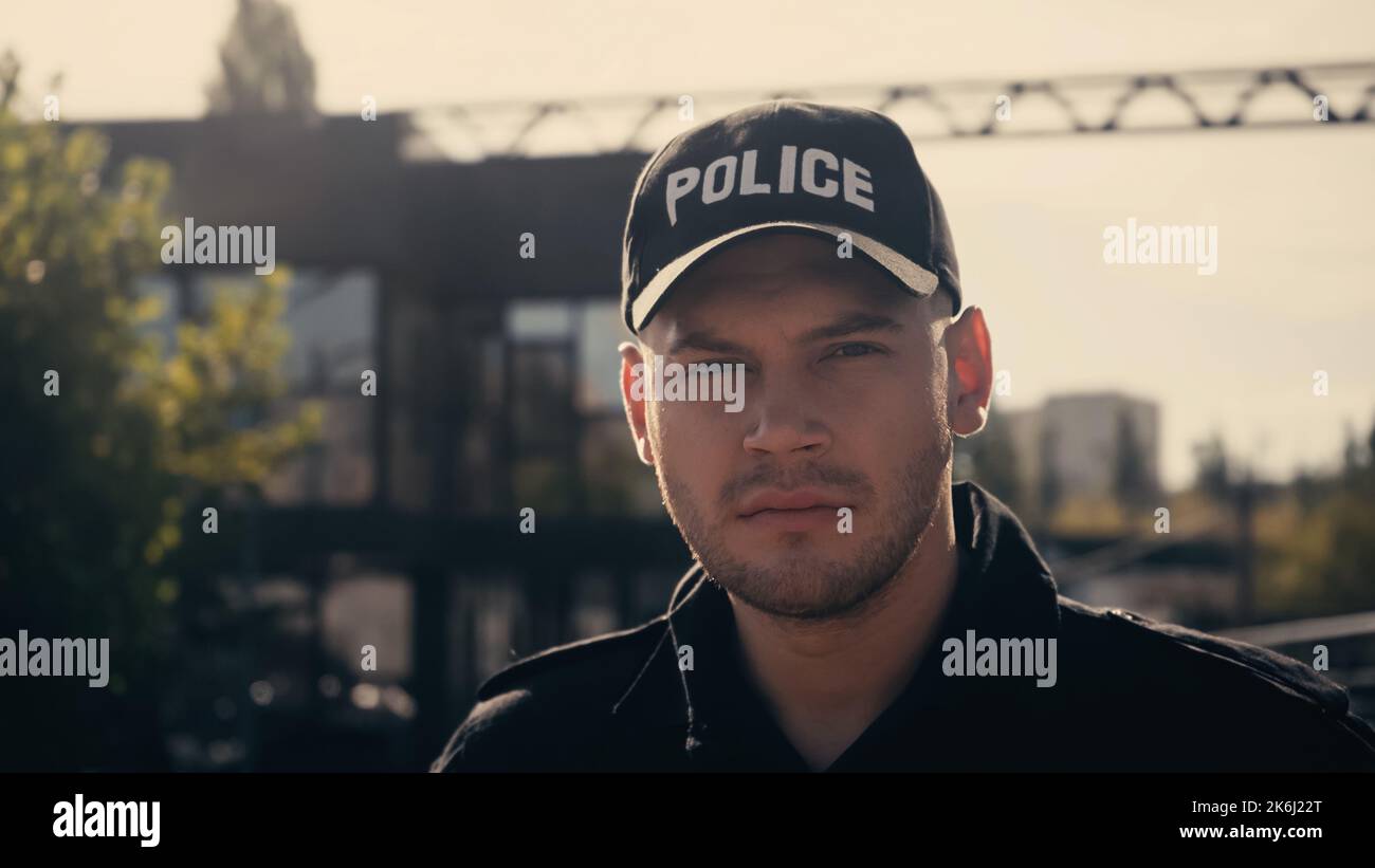 Stock police man hi-res stock photography and images - Alamy