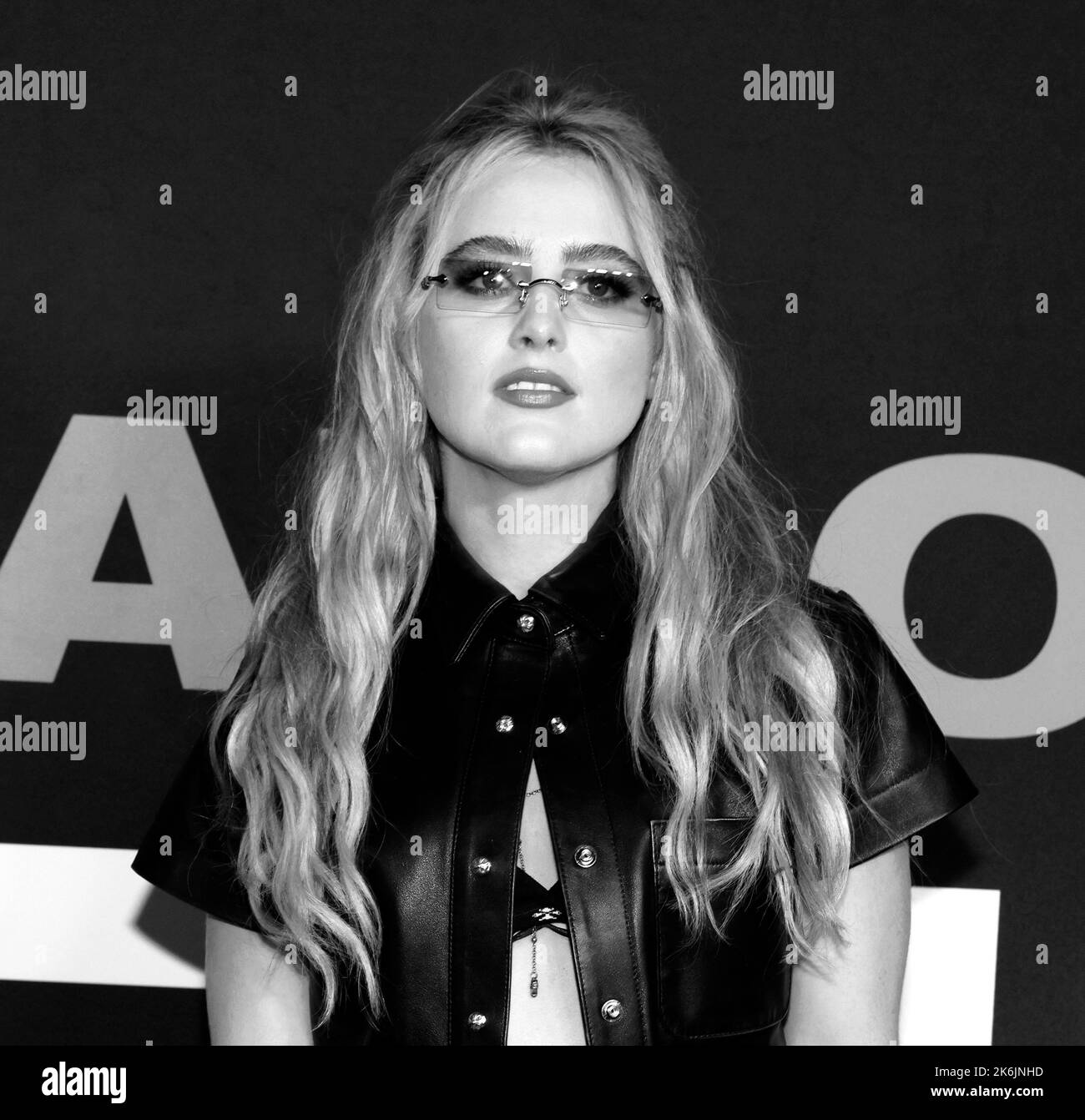 Kathryn newton Black and White Stock Photos & Images - Alamy