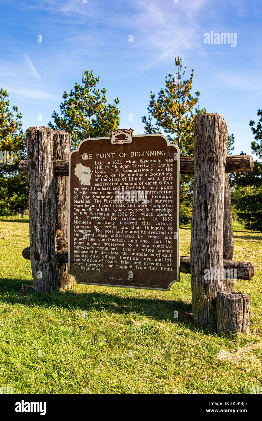 Hazel Green, WI, United States: October 8, 2022: The Point of Beginning Historical Marker 172 along the Wisconsin and Illinois border in Hazel Green, Stock Photo
