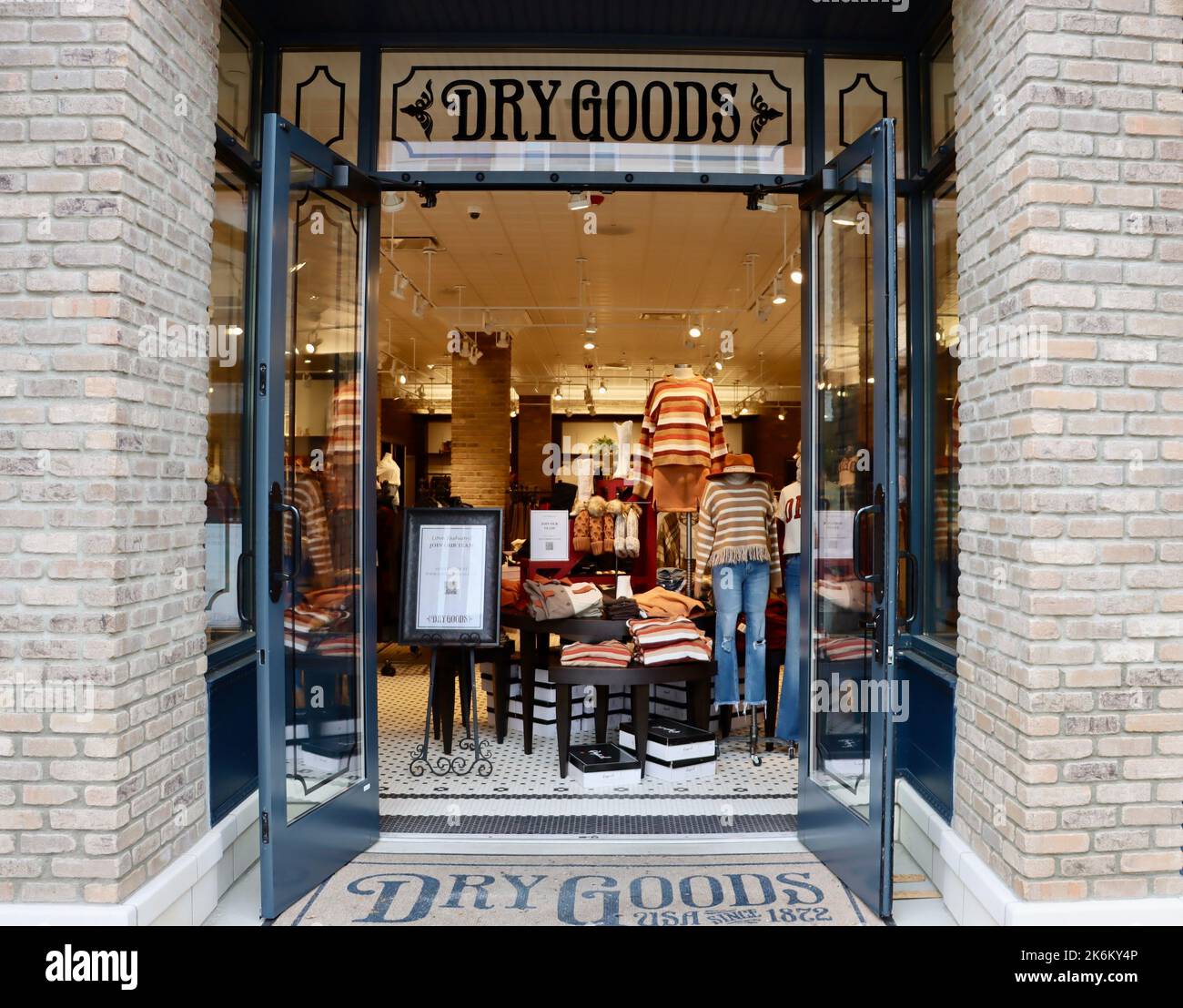  dry goods clothing store in westlake ohio stock photo alamy