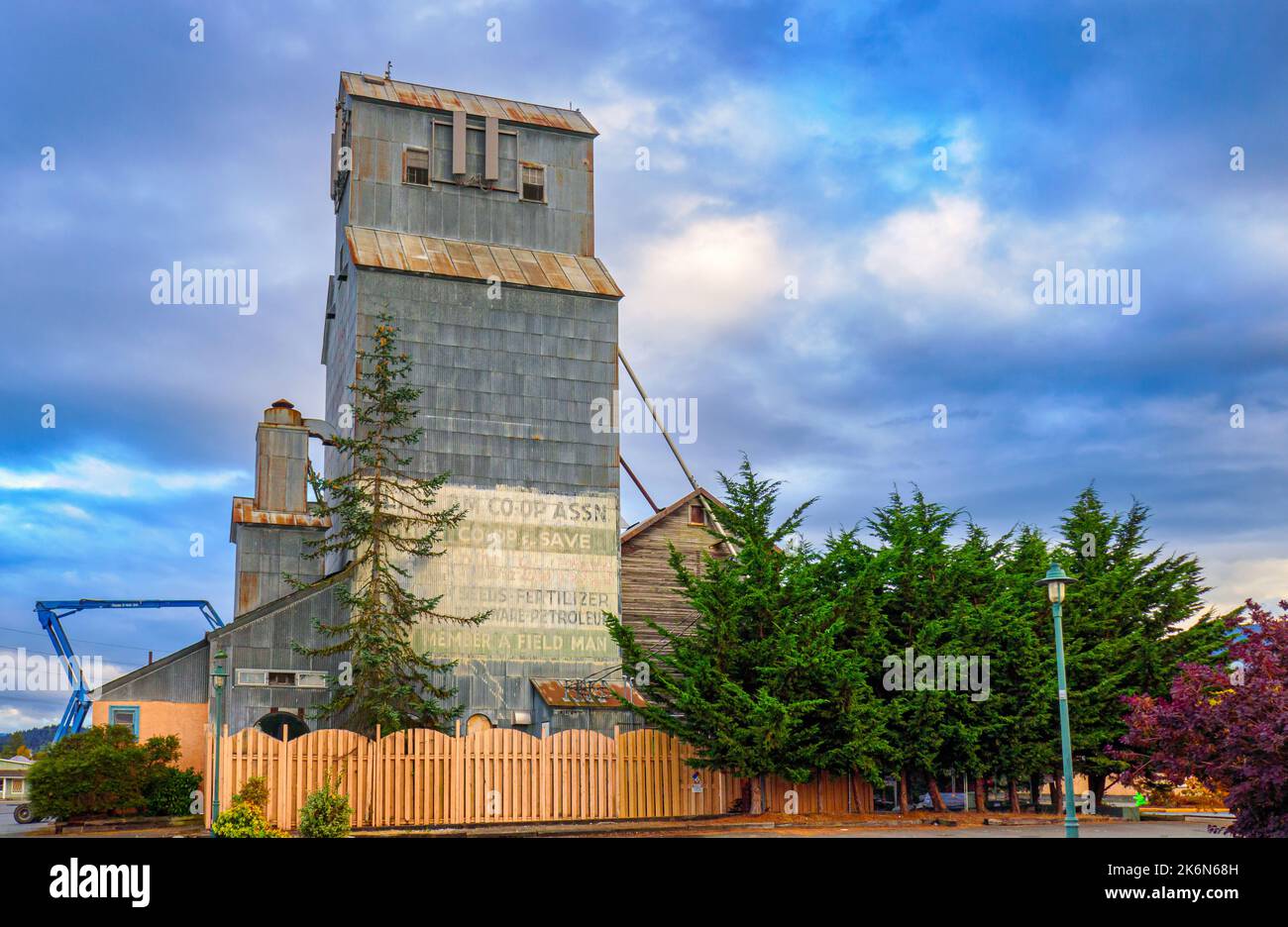 Vintage Grain Elevator Being Repurposed Stock Photo - Alamy