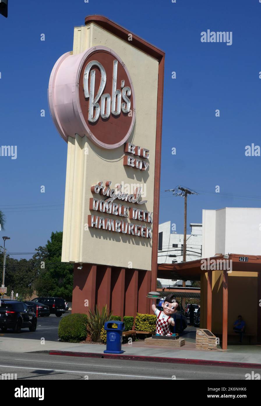 Toluca Lake, California, USA 9th October 2022 A general view of