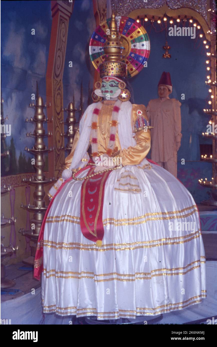 Kathakali Indian Classical Dance From Kerala Traditionally Kathakali kathakali-indian-classical-dance-from-kerala-traditionally-kathakali