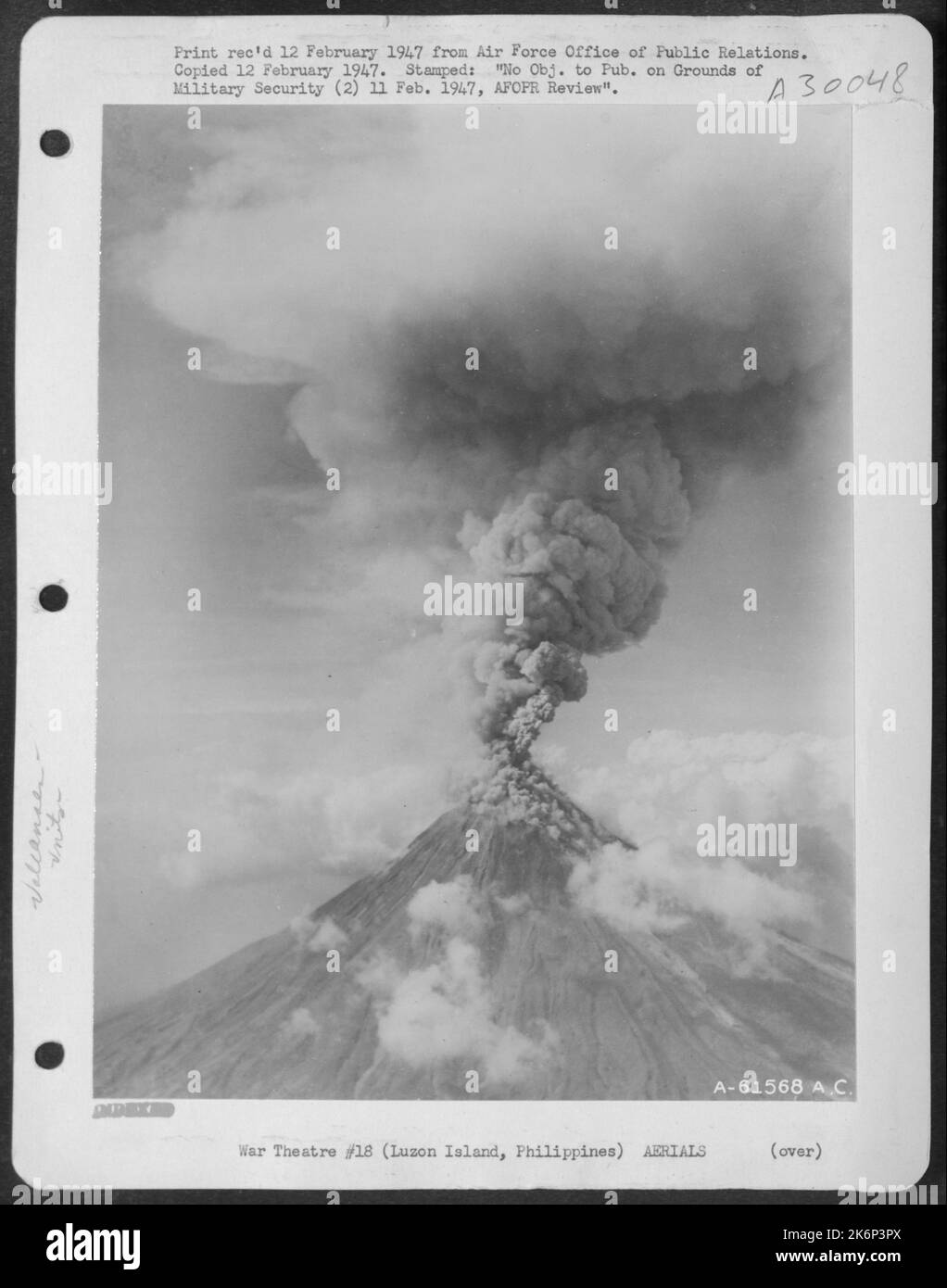 Kuma class cruiser taking Stock Photo Alamy