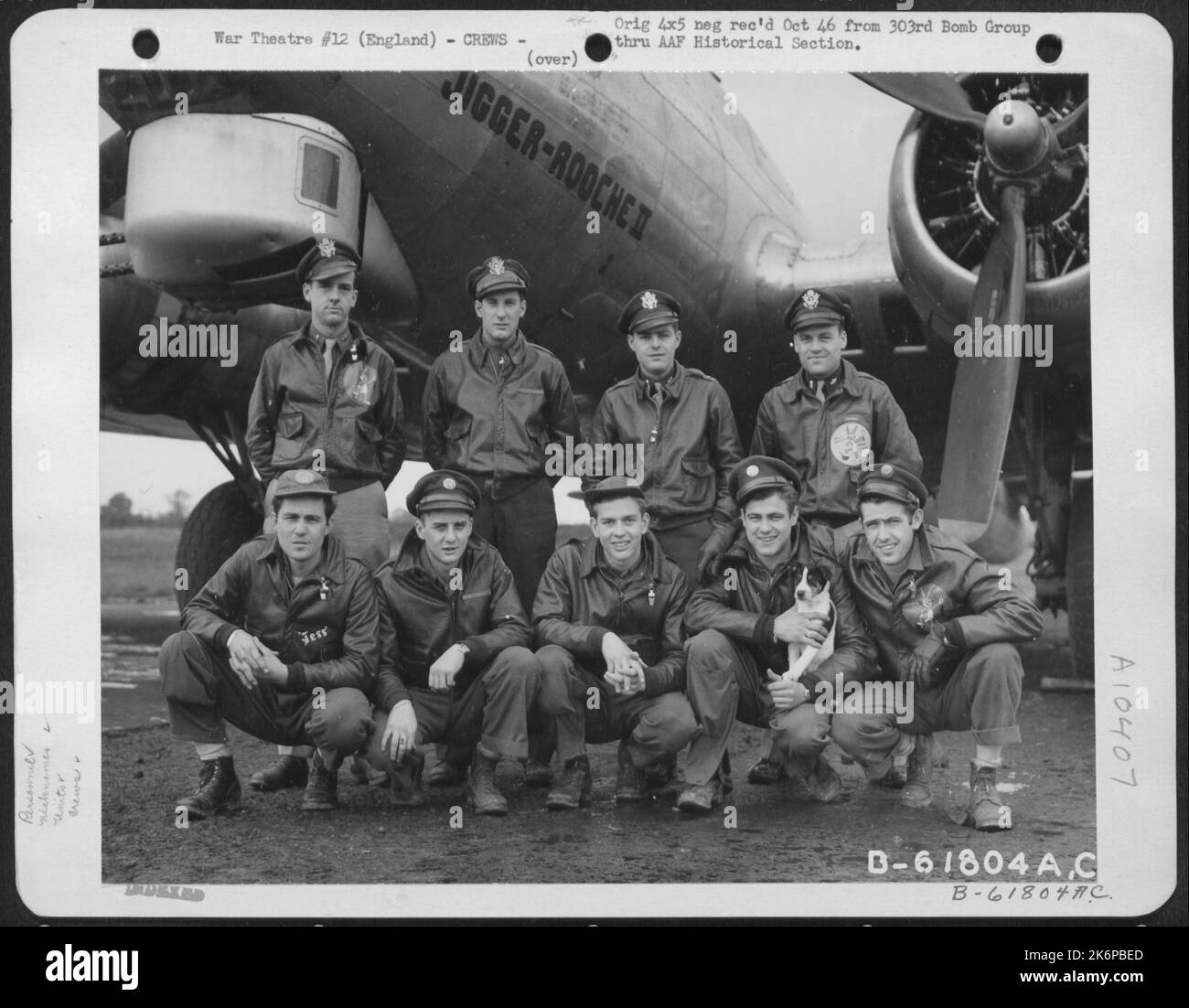 Lt. Dubose And Crew Of The 303Rd Bomb Group Beside The Boeing B17